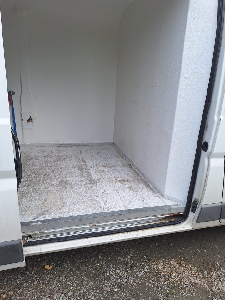 FIAT DUCATO L2H2 CHLODNIA CARRIER KLIMA EURO5 - Van berpendingin: gambar 2 FIAT DUCATO L2H2 CHLODNIA CARRIER KLIMA EURO5 - Van berpendingin: gambar 2