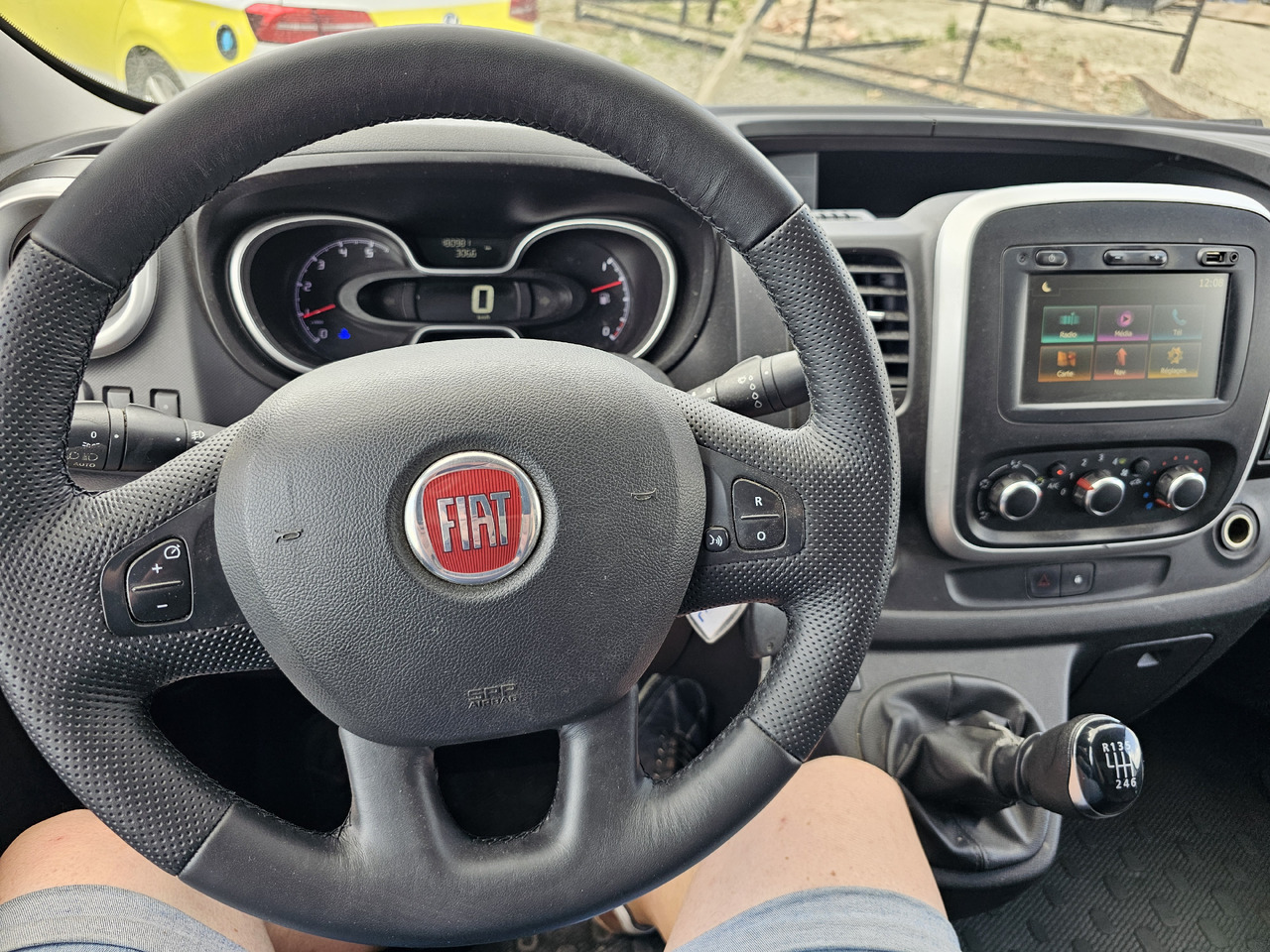 FIAT TALENTO VIVARO L2H1 LONG CHLODNIA MROZNIA CARRIER+230V KLIMA NAVI EURO6 - Van berpendingin: gambar 3 FIAT TALENTO VIVARO L2H1 LONG CHLODNIA MROZNIA CARRIER+230V KLIMA NAVI EURO6 - Van berpendingin: gambar 3