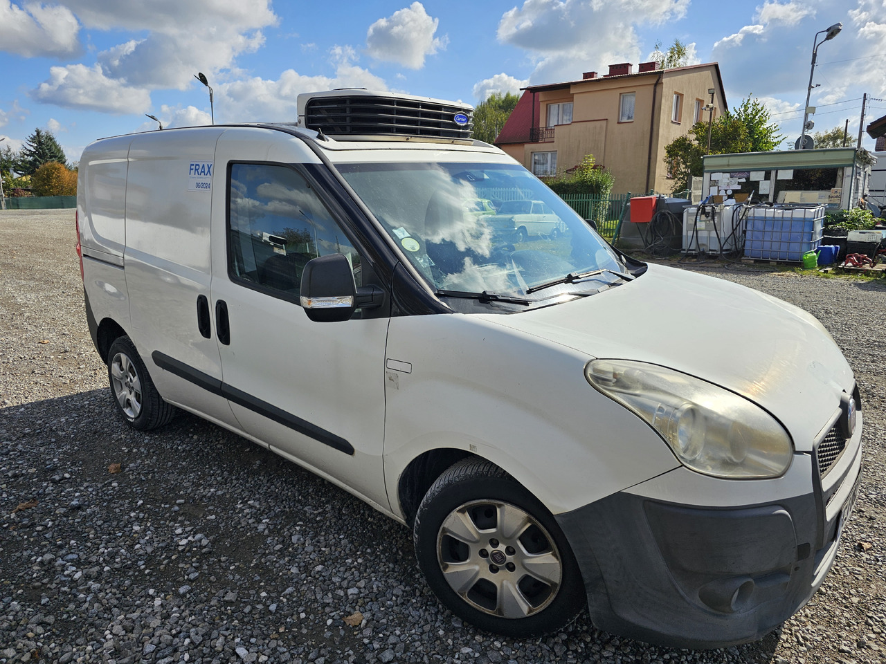 Fiat Doblo chlodnia mroznia carrier +230v - 18 C euro5 - Van berpendingin: gambar 1 Fiat Doblo chlodnia mroznia carrier +230v - 18 C euro5 - Van berpendingin: gambar 1