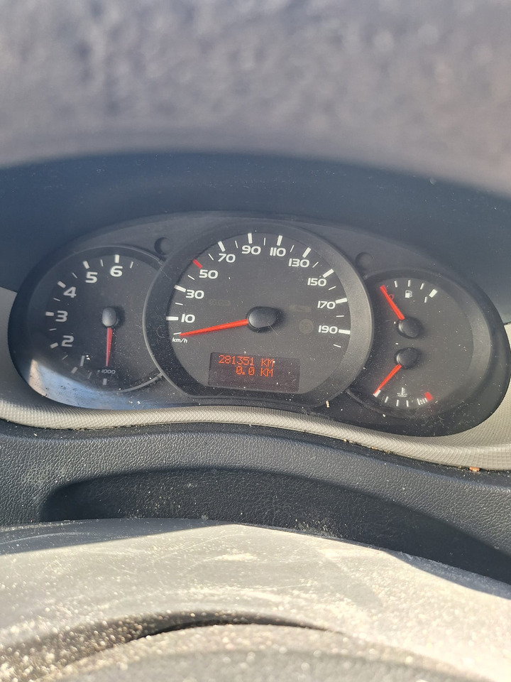 RENAULT MASTER 2.3 L3H2 CHLODNIA CARRIER KLIMA EURO5 - Van berpendingin: gambar 4 RENAULT MASTER 2.3 L3H2 CHLODNIA CARRIER KLIMA EURO5 - Van berpendingin: gambar 4
