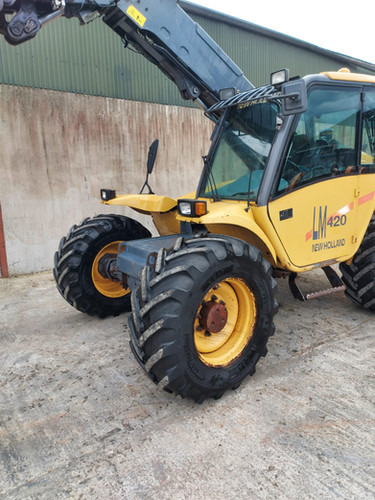 2000 New Holland LM420 - Telehandler: gambar 2 2000 New Holland LM420 - Telehandler: gambar 2