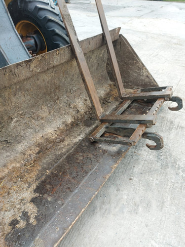 Telehandler 2000 New Holland LM420: gambar 15 Telehandler 2000 New Holland LM420: gambar 15