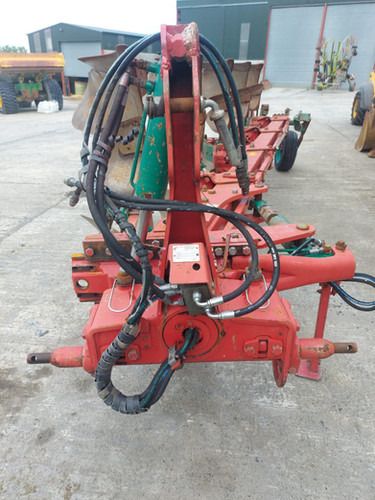 Bajak Kverneland ES 100-200-28: gambar 15