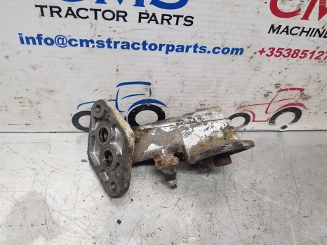 Case International 956, 1056, Xl Transmission Oil Filter Manifold 3402690r91 - Filter kotak roda gigi untuk Traktor: gambar 1 Case International 956, 1056, Xl Transmission Oil Filter Manifold 3402690r91 - Filter kotak roda gigi untuk Traktor: gambar 1