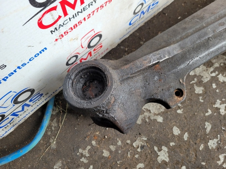 Case Mxu, Mxm New Holland Tm, Tsa Series Ts115a Front Axle Housing Beam 5182893 - As roda depan: gambar 2 Case Mxu, Mxm New Holland Tm, Tsa Series Ts115a Front Axle Housing Beam 5182893 - As roda depan: gambar 2