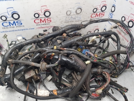 Case New Holland Mxm190, Tm190, Mxm175, Tm175 Cab Wiring Loom Assy - Kabel/ Kawat harness untuk Traktor: gambar 4 Case New Holland Mxm190, Tm190, Mxm175, Tm175 Cab Wiring Loom Assy - Kabel/ Kawat harness untuk Traktor: gambar 4