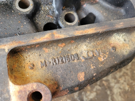 Claas Ares 656 John Deere 6820 Engine Cylinder Head R121608, 6005021490, Re57489 - Kepala silinder: gambar 5 Claas Ares 656 John Deere 6820 Engine Cylinder Head R121608, 6005021490, Re57489 - Kepala silinder: gambar 5
