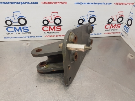 Claas Arion 640, 500, 600, Hexashift, Cmatic Top Link Bracket Lhs 0021608191 - Suspensi kabin untuk Traktor: gambar 5 Claas Arion 640, 500, 600, Hexashift, Cmatic Top Link Bracket Lhs 0021608191 - Suspensi kabin untuk Traktor: gambar 5