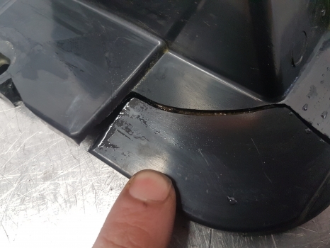 Kabin dan interior untuk Traktor Claas Arion 640, 600, 500  Air Duct Panel, Straight Connector 0021928671: gambar 9