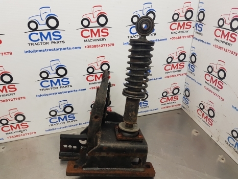 Claas Arion 640, 600, 500 Cab Back Suspension Support Assy Lhs 0021500115 - Suspensi kabin untuk Peralatan pertanian: gambar 3 Claas Arion 640, 600, 500 Cab Back Suspension Support Assy Lhs 0021500115 - Suspensi kabin untuk Peralatan pertanian: gambar 3