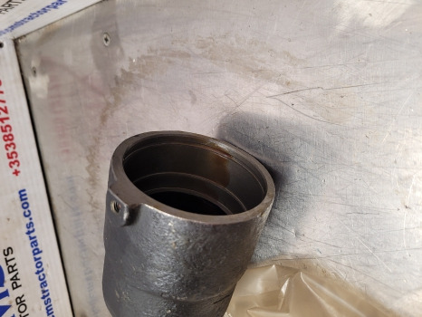 Claas, Case, Mccormick, Landini Shaft Cover Protective Shield 406853a1, 3665691m1, 6000104497 - As roda depan: gambar 5 Claas, Case, Mccormick, Landini Shaft Cover Protective Shield 406853a1, 3665691m1, 6000104497 - As roda depan: gambar 5
