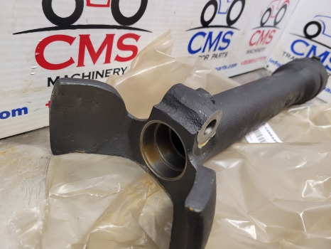 Claas, Case, Mccormick, Landini Shaft Cover Protective Shield 406853a1, 3665691m1, 6000104497 - As roda depan: gambar 3 Claas, Case, Mccormick, Landini Shaft Cover Protective Shield 406853a1, 3665691m1, 6000104497 - As roda depan: gambar 3