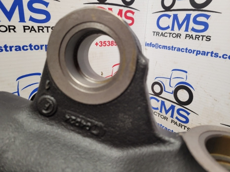 Claas, Mccormick, Case Carraro Front Axle Swivel Housing Rhs 066657, 11664 - As roda depan: gambar 5 Claas, Mccormick, Case Carraro Front Axle Swivel Housing Rhs 066657, 11664 - As roda depan: gambar 5