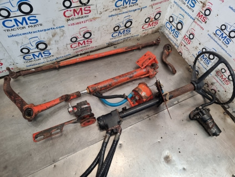 David Brown Case 885, 880, 780 Power Steering Kit K945702 - Pengemudian: gambar 5 David Brown Case 885, 880, 780 Power Steering Kit K945702 - Pengemudian: gambar 5