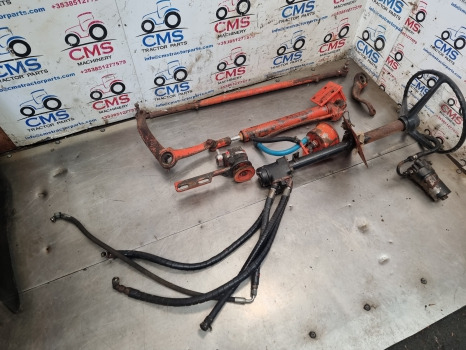 David Brown Case 885, 880, 780 Power Steering Kit K945702 - Pengemudian: gambar 4 David Brown Case 885, 880, 780 Power Steering Kit K945702 - Pengemudian: gambar 4