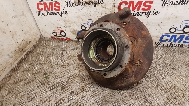 Deutz Dx 3.90, 3.70, 6807, 7007, 7207, 7807 Rear Axle Brake Support - Bagian Rem untuk Traktor: gambar 2 Deutz Dx 3.90, 3.70, 6807, 7007, 7207, 7807 Rear Axle Brake Support - Bagian Rem untuk Traktor: gambar 2