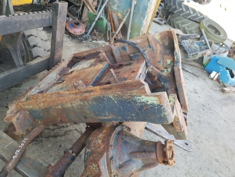 Deutz Dx140as, Dx140 As Front Axle Bracket Support - As roda depan untuk Traktor: gambar 2 Deutz Dx140as, Dx140 As Front Axle Bracket Support - As roda depan untuk Traktor: gambar 2