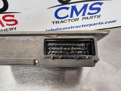 Fiat, New Holland 60, M Series Ecu Control Panel 82008154, 82010884, 82013284 - ECU: gambar 4 Fiat, New Holland 60, M Series Ecu Control Panel 82008154, 82010884, 82013284 - ECU: gambar 4