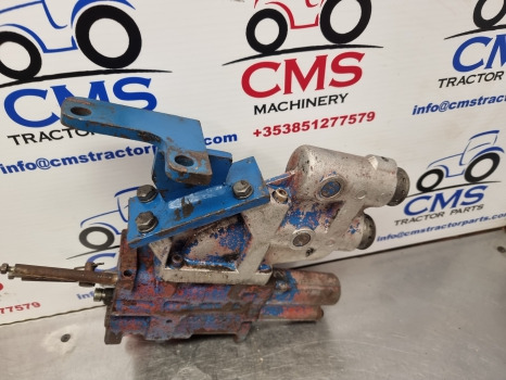 Ford 10, 30, 40, Ts10 Tw Series, Single Hydraulic Spool Valve Assy 81864873 - Hidrolika: gambar 4 Ford 10, 30, 40, Ts10 Tw Series, Single Hydraulic Spool Valve Assy 81864873 - Hidrolika: gambar 4