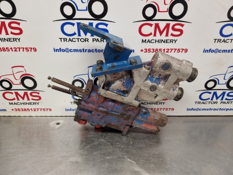 Ford 10, 30, 40, Ts10 Tw Series, Single Hydraulic Spool Valve Assy 81864873 - Hidrolika: gambar 1 Ford 10, 30, 40, Ts10 Tw Series, Single Hydraulic Spool Valve Assy 81864873 - Hidrolika: gambar 1
