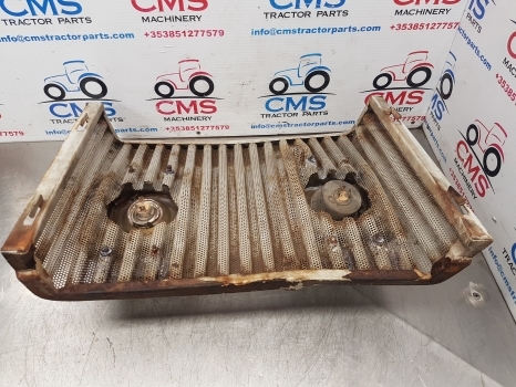 Ford 10, 30 Series 6610, 7710, 7810 Grill And Lights 83924427, E1nn8200aa98m - Panggangan untuk Traktor: gambar 2 Ford 10, 30 Series 6610, 7710, 7810 Grill And Lights 83924427, E1nn8200aa98m - Panggangan untuk Traktor: gambar 2