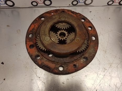 Ford 10 Series Carraro Hub Cover Assembly Car115643, 9968080, Car120836, N13513 - Hub roda untuk Traktor: gambar 2 Ford 10 Series Carraro Hub Cover Assembly Car115643, 9968080, Car120836, N13513 - Hub roda untuk Traktor: gambar 2