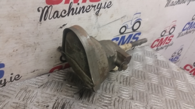 Ford 2910, 3 Cylinder Engines Engine Oil Pump E1nn6600dd, 81873261, 87554841 - Pompa minyak untuk Traktor: gambar 2 Ford 2910, 3 Cylinder Engines Engine Oil Pump E1nn6600dd, 81873261, 87554841 - Pompa minyak untuk Traktor: gambar 2