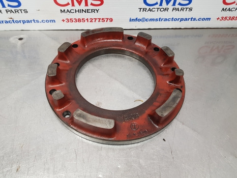 Ford 3930, 5030, 4830, Rear Axle Brake Housing Plate E4nn2a098aa, C5nn2a098b - Cakram rem: gambar 1 Ford 3930, 5030, 4830, Rear Axle Brake Housing Plate E4nn2a098aa, C5nn2a098b - Cakram rem: gambar 1