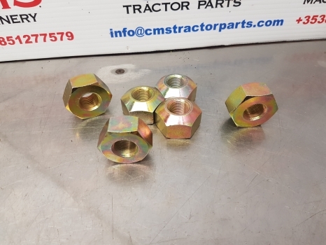 Ford 4610, 5610, 6610, 7610, 8210 Rear Wheel Nut 6x 81816136, 81833776 - As roda belakang untuk Traktor: gambar 3 Ford 4610, 5610, 6610, 7610, 8210 Rear Wheel Nut 6x 81816136, 81833776 - As roda belakang untuk Traktor: gambar 3