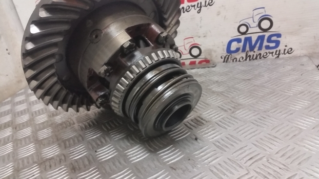 Ford 5000 Rear Bevel Gear (37:6) 81824192 And Differential C7nn4206a, 81816247 - Gigi diferensial untuk Traktor: gambar 4 Ford 5000 Rear Bevel Gear (37:6) 81824192 And Differential C7nn4206a, 81816247 - Gigi diferensial untuk Traktor: gambar 4