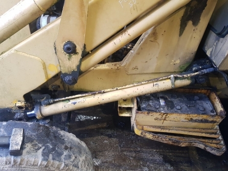 Ford 550 Loader Lift Ram - Hidrolika untuk Backhoe loader: gambar 1 Ford 550 Loader Lift Ram - Hidrolika untuk Backhoe loader: gambar 1