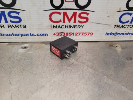 Ford 5640, 6640, 7740, 7840, 8240, 8340 Pto Control Module, Relay 81869818 - Relay: gambar 1 Ford 5640, 6640, 7740, 7840, 8240, 8340 Pto Control Module, Relay 81869818 - Relay: gambar 1