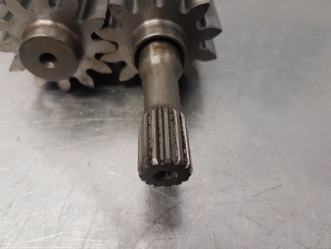Ford 5640, 6640, 7740, 7840, 8240 Hydraulic Pump Gear And Shaft Z12 F1nne866aa - Pompa hidrolik untuk Traktor: gambar 3 Ford 5640, 6640, 7740, 7840, 8240 Hydraulic Pump Gear And Shaft Z12 F1nne866aa - Pompa hidrolik untuk Traktor: gambar 3
