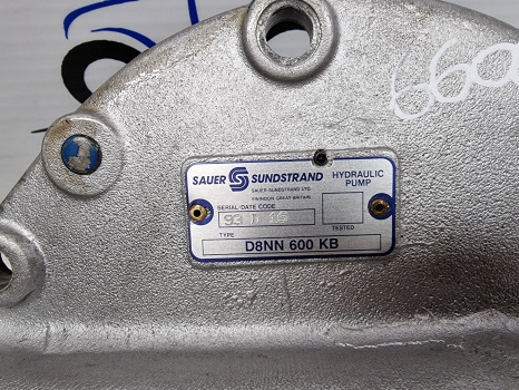 Ford 6600, 7600, 6700, 7700 Hydraulic Pump D8nn600kb, 83936586, 87540837 - Pompa hidrolik: gambar 3 Ford 6600, 7600, 6700, 7700 Hydraulic Pump D8nn600kb, 83936586, 87540837 - Pompa hidrolik: gambar 3