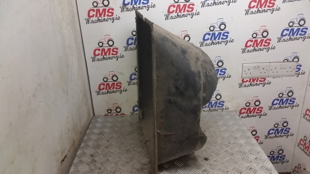 Ford 6710, 7710 Radiator Cowling E5nn8146ba, E5nn8146da - Sistem pendingin untuk Traktor: gambar 2 Ford 6710, 7710 Radiator Cowling E5nn8146ba, E5nn8146da - Sistem pendingin untuk Traktor: gambar 2