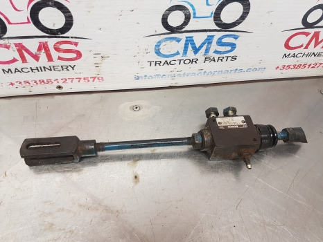 Ford 7610, 4830, 4610 Brake Rod With Valve 053800004, 83955131 - Bagian Rem untuk Peralatan pertanian: gambar 2 Ford 7610, 4830, 4610 Brake Rod With Valve 053800004, 83955131 - Bagian Rem untuk Peralatan pertanian: gambar 2