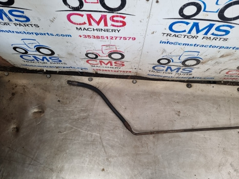 Ford 7840, 8240, 8340, 40 Series, Steering Pipe Rh 82003824 - Pengemudian: gambar 4 Ford 7840, 8240, 8340, 40 Series, Steering Pipe Rh 82003824 - Pengemudian: gambar 4