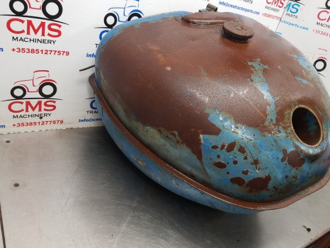 Ford Fordson Major Fuel Tank Original E1addn9002b - Tangki bahan bakar: gambar 2 Ford Fordson Major Fuel Tank Original E1addn9002b - Tangki bahan bakar: gambar 2