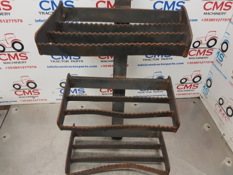 Ford New Holland 40, Ts Series, Ts110, 8340 Foot Step Lhs 82007896, 82007892 - Langkah kaki untuk Peralatan pertanian: gambar 3 Ford New Holland 40, Ts Series, Ts110, 8340 Foot Step Lhs 82007896, 82007892 - Langkah kaki untuk Peralatan pertanian: gambar 3
