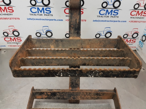 Ford New Holland 40, Ts Series, Ts110, 8340 Foot Step Lhs 82007896, 82007892 - Langkah kaki untuk Peralatan pertanian: gambar 5 Ford New Holland 40, Ts Series, Ts110, 8340 Foot Step Lhs 82007896, 82007892 - Langkah kaki untuk Peralatan pertanian: gambar 5