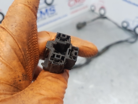 Ford New Holland Ts, 40 Series 8240 Front Head Lamp Wiring Loom F0nn13n054aa - Kabel/ Kawat harness untuk Traktor: gambar 3 Ford New Holland Ts, 40 Series 8240 Front Head Lamp Wiring Loom F0nn13n054aa - Kabel/ Kawat harness untuk Traktor: gambar 3