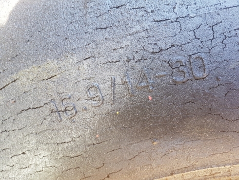 Ford Rear Wheel And Tyre 16.9/14-30 - Roda untuk Traktor: gambar 2 Ford Rear Wheel And Tyre 16.9/14-30 - Roda untuk Traktor: gambar 2