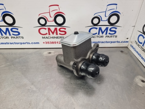 Ford Tw10, Tw Series, 9600 Brake Master Cylinder C7nn2140a, D3nn2140a - Silinder rem untuk Peralatan pertanian: gambar 1 Ford Tw10, Tw Series, 9600 Brake Master Cylinder C7nn2140a, D3nn2140a - Silinder rem untuk Peralatan pertanian: gambar 1