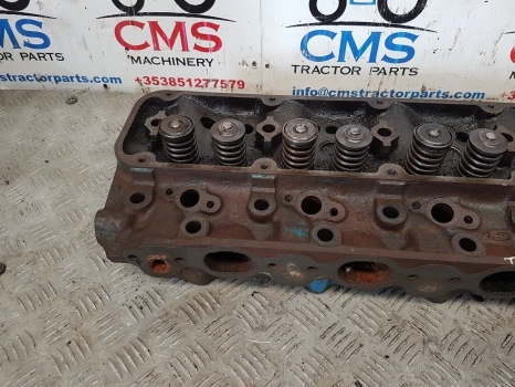 Ford Tw20, Tw30, 9700, Engine Head D9nn6090ca, D9nn6049gb, 87802116 - Kepala silinder untuk Traktor: gambar 2 Ford Tw20, Tw30, 9700, Engine Head D9nn6090ca, D9nn6049gb, 87802116 - Kepala silinder untuk Traktor: gambar 2