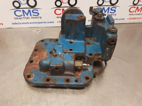 Ford Tw20, Tw5, Tw15, Tw25 Hydraulic Cover D8nng871ab, D8nnf951ch - Hidrolika: gambar 2 Ford Tw20, Tw5, Tw15, Tw25 Hydraulic Cover D8nng871ab, D8nnf951ch - Hidrolika: gambar 2