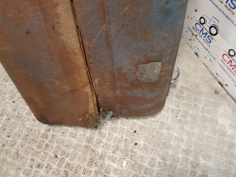 Fordson Major, Power Major, Super Major Engine Bonnet, Hood Assy E1addn16615d - Kerudung untuk Traktor: gambar 4 Fordson Major, Power Major, Super Major Engine Bonnet, Hood Assy E1addn16615d - Kerudung untuk Traktor: gambar 4
