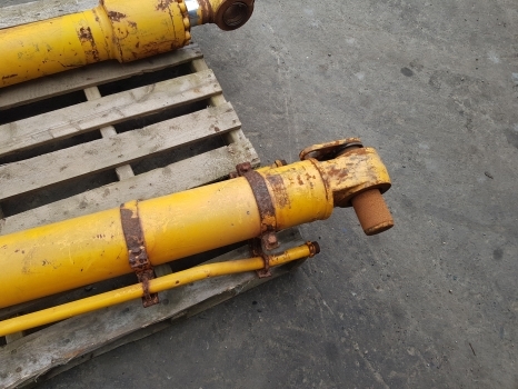 Hyundai 160lc7, R180lc7, R160lc7a Hydraulic Boom Arm Ram Cylinder 31n5-50131 - Silinder hidrolik untuk Traktor: gambar 3 Hyundai 160lc7, R180lc7, R160lc7a Hydraulic Boom Arm Ram Cylinder 31n5-50131 - Silinder hidrolik untuk Traktor: gambar 3
