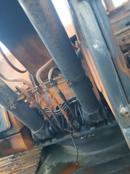 Hyundai Robex R140lc-9a Lift Cylinder Ram Rhs 31q4-50121 - Silinder hidrolik untuk Ekskavator: gambar 2 Hyundai Robex R140lc-9a Lift Cylinder Ram Rhs 31q4-50121 - Silinder hidrolik untuk Ekskavator: gambar 2