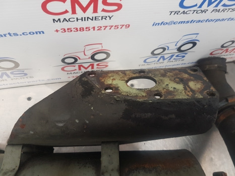 Jcb 410m, Perkins 4.236, Lj50227 Air Cleaner Filter Box 32/205500, 259/35300 - Sistem pemasukan udara: gambar 3 Jcb 410m, Perkins 4.236, Lj50227 Air Cleaner Filter Box 32/205500, 259/35300 - Sistem pemasukan udara: gambar 3