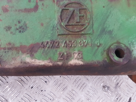 John Deere 3040 Apl345 Front Axle Housing Bridge Lhs 4472453371, L41925, L40271 - As roda depan untuk Traktor: gambar 2 John Deere 3040 Apl345 Front Axle Housing Bridge Lhs 4472453371, L41925, L40271 - As roda depan untuk Traktor: gambar 2